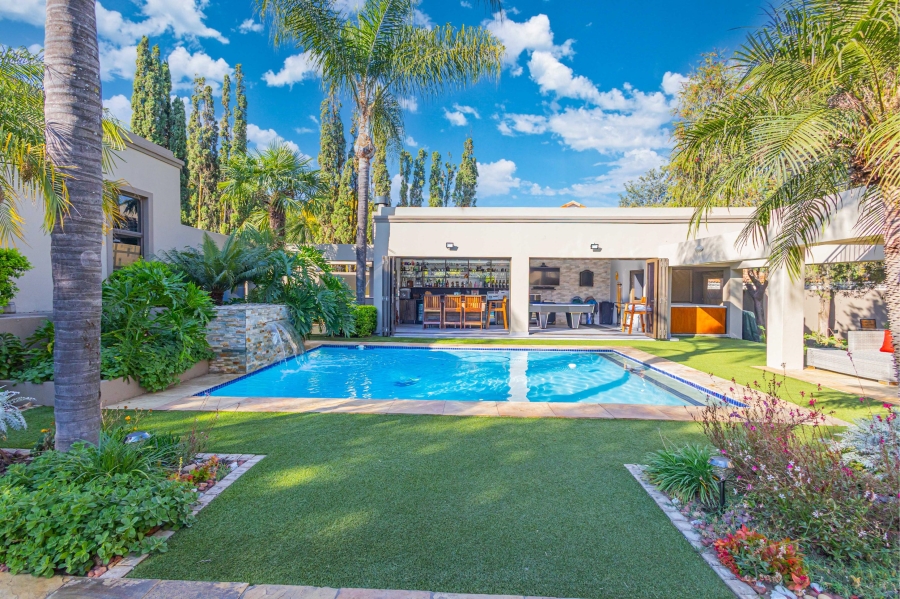 5 Bedroom Property for Sale in Kyalami Estates Gauteng