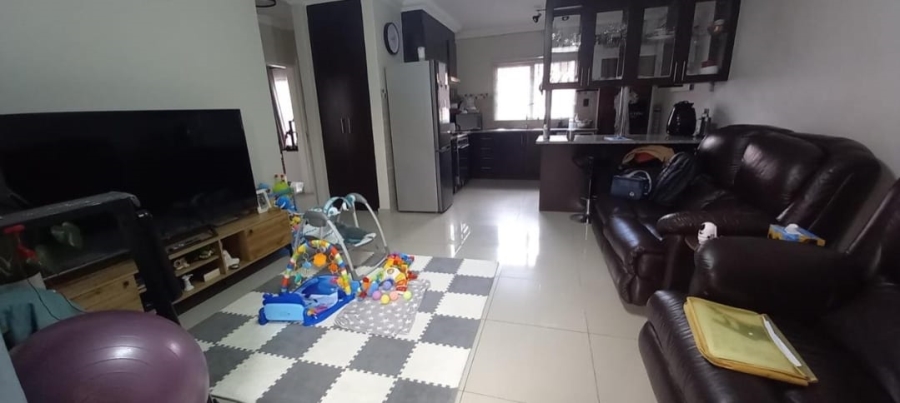2 Bedroom Property for Sale in Brackendowns Gauteng