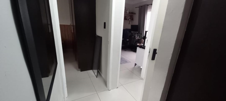 2 Bedroom Property for Sale in Brackendowns Gauteng