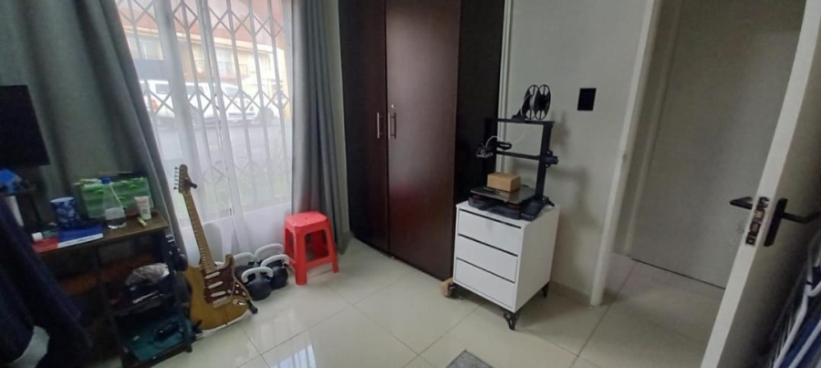 2 Bedroom Property for Sale in Brackendowns Gauteng