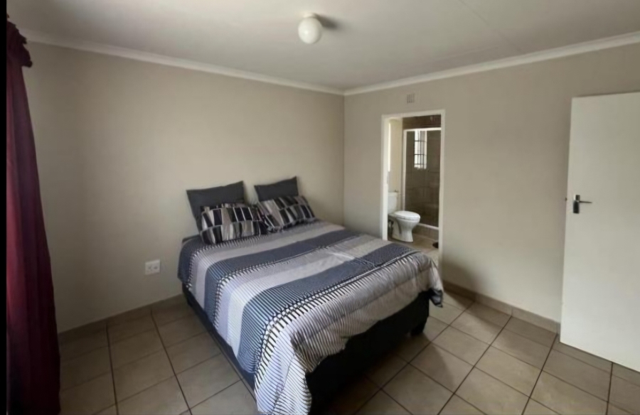 3 Bedroom Property for Sale in Sky City Gauteng