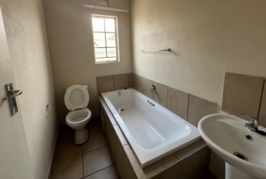 3 Bedroom Property for Sale in Sky City Gauteng