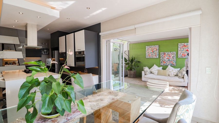 To Let 3 Bedroom Property for Rent in Broadacres Gauteng