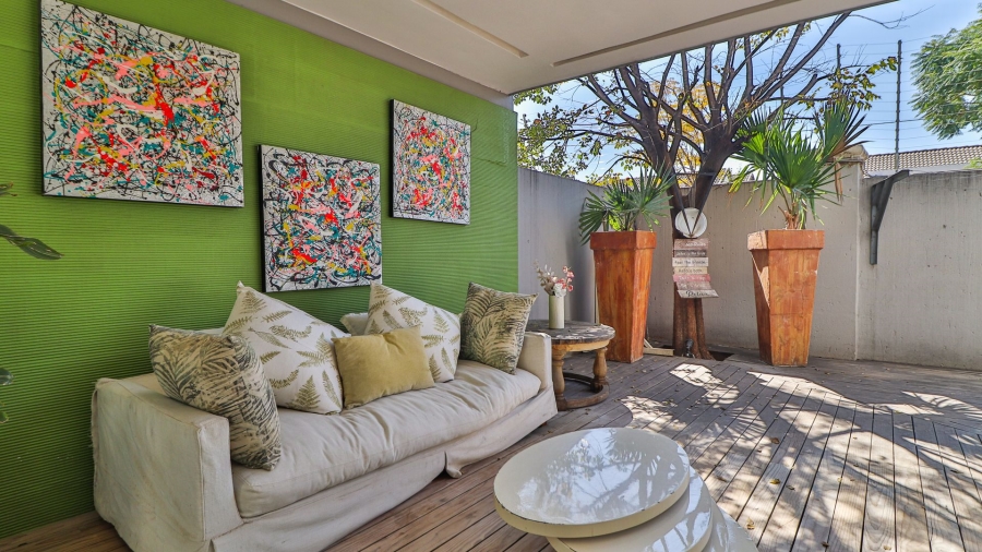 To Let 3 Bedroom Property for Rent in Broadacres Gauteng