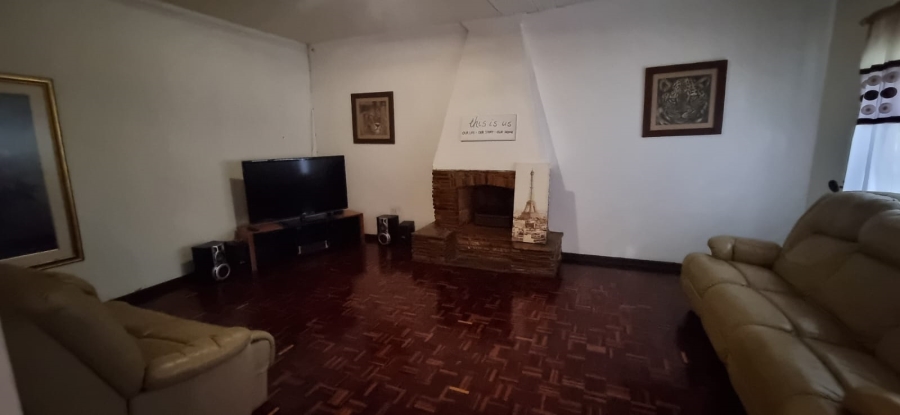 4 Bedroom Property for Sale in Kilner Park Gauteng