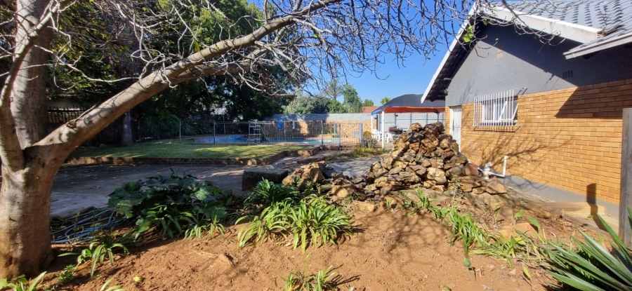 4 Bedroom Property for Sale in Kilner Park Gauteng