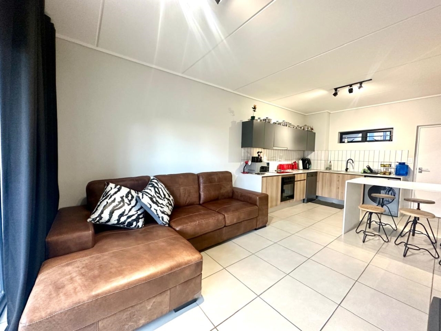To Let 1 Bedroom Property for Rent in Mulbarton Gauteng
