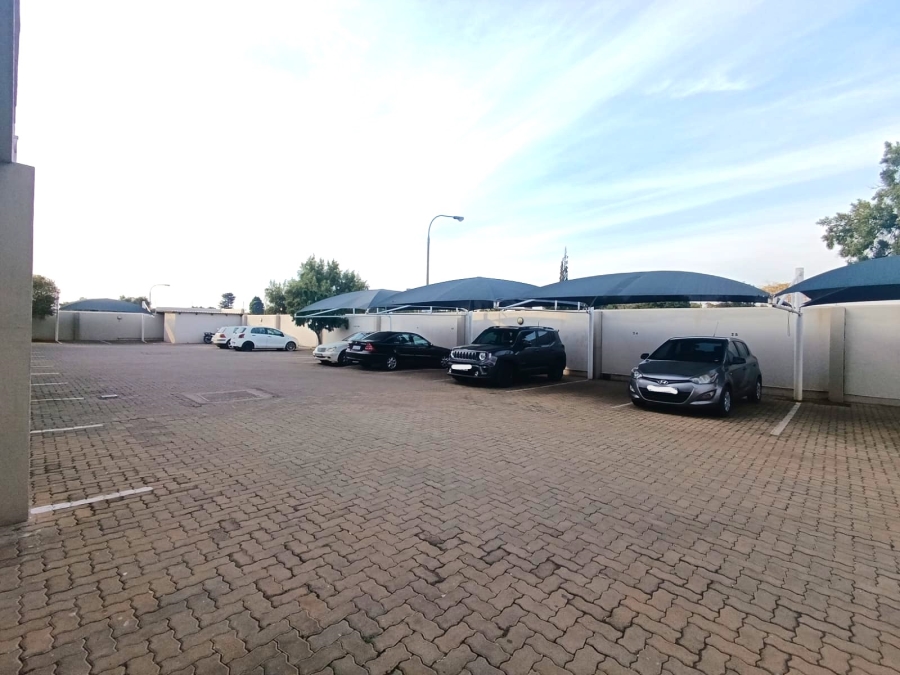 2 Bedroom Property for Sale in Mayberry Park Gauteng