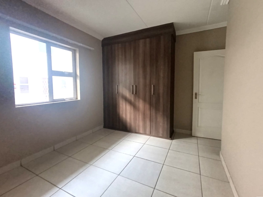 2 Bedroom Property for Sale in Mayberry Park Gauteng