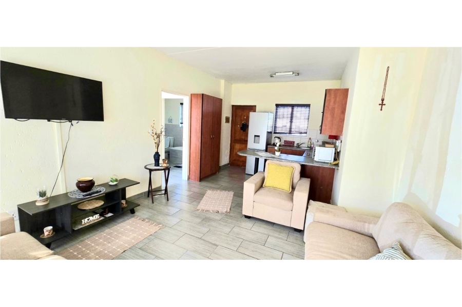 1 Bedroom Property for Sale in Greenstone Hill Gauteng