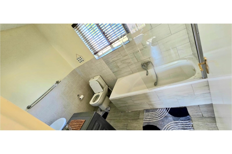 1 Bedroom Property for Sale in Greenstone Hill Gauteng