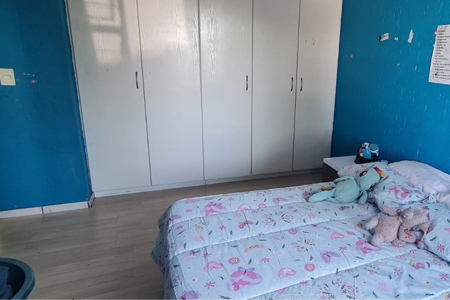 2 Bedroom Property for Sale in Oakdene Gauteng