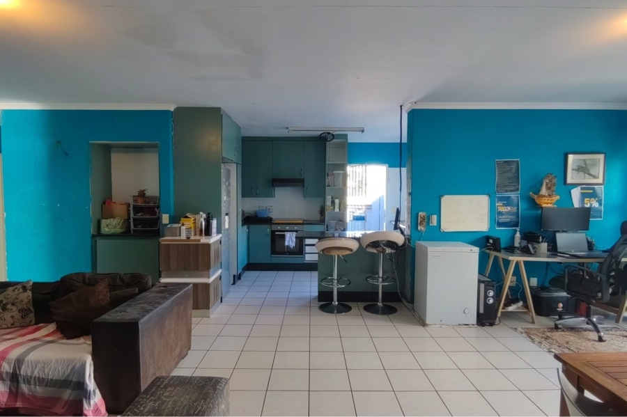 2 Bedroom Property for Sale in Oakdene Gauteng