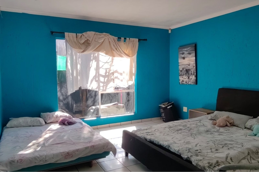 2 Bedroom Property for Sale in Oakdene Gauteng