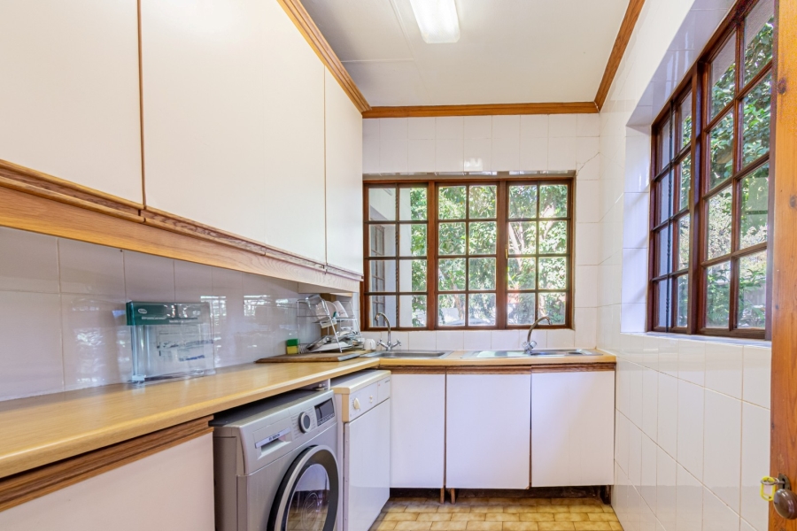 3 Bedroom Property for Sale in Greenside Gauteng