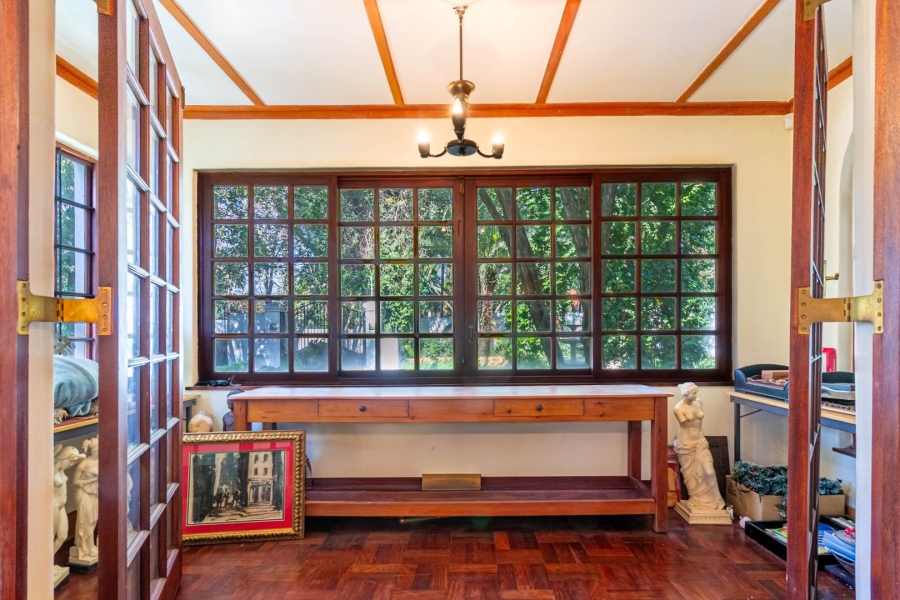 3 Bedroom Property for Sale in Greenside Gauteng