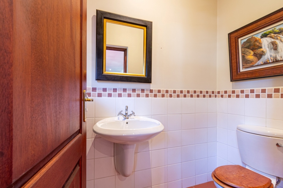 3 Bedroom Property for Sale in Greenside Gauteng