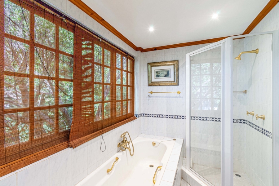3 Bedroom Property for Sale in Greenside Gauteng
