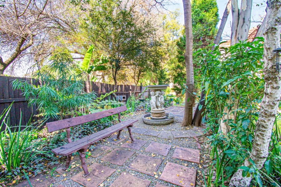 3 Bedroom Property for Sale in Greenside Gauteng