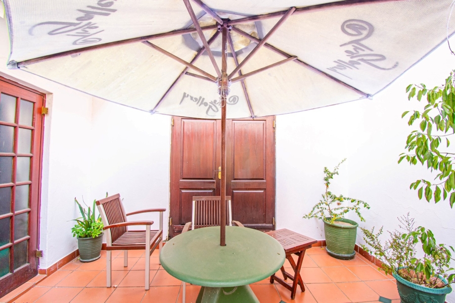 3 Bedroom Property for Sale in Greenside Gauteng
