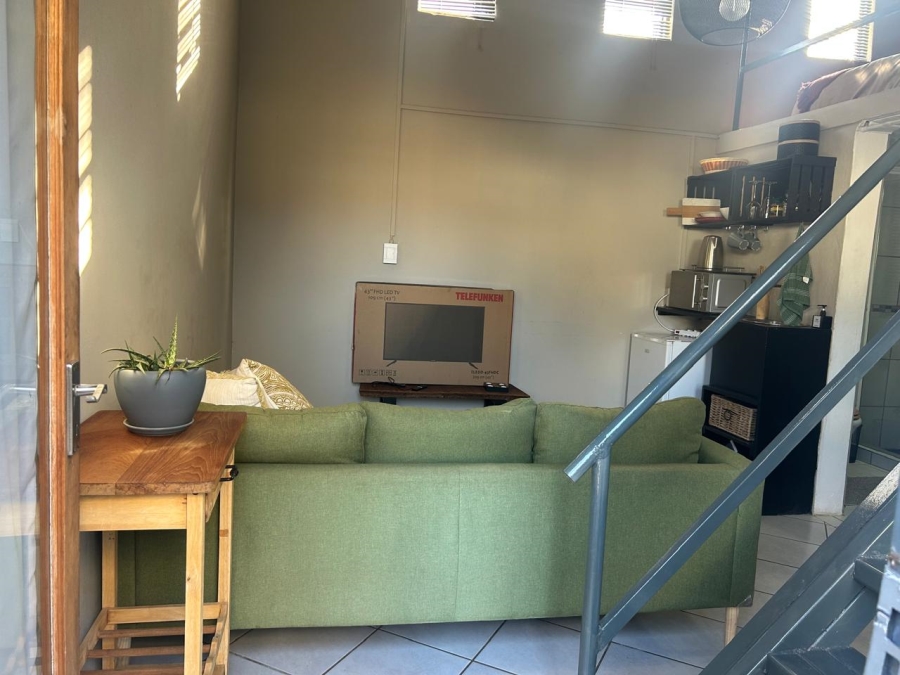1 Bedroom Property for Sale in Waverley Gauteng