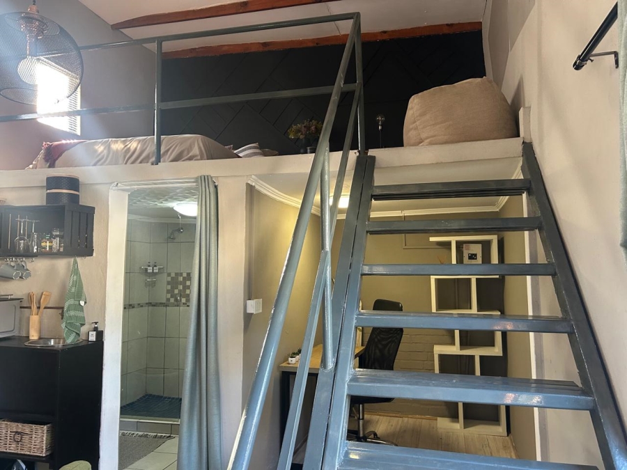 1 Bedroom Property for Sale in Waverley Gauteng