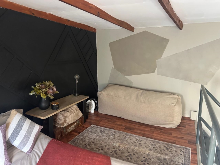 1 Bedroom Property for Sale in Waverley Gauteng
