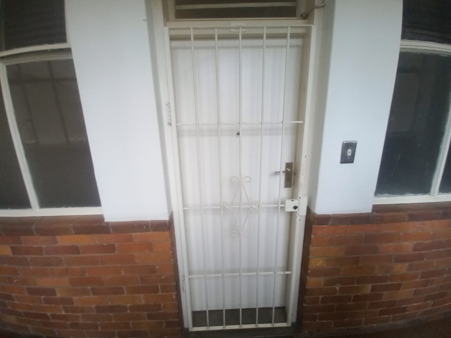 1 Bedroom Property for Sale in Killarney Gauteng