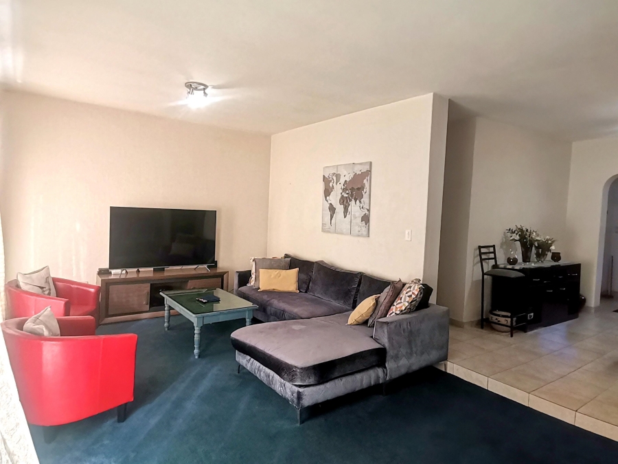 To Let 3 Bedroom Property for Rent in Edenburg Gauteng