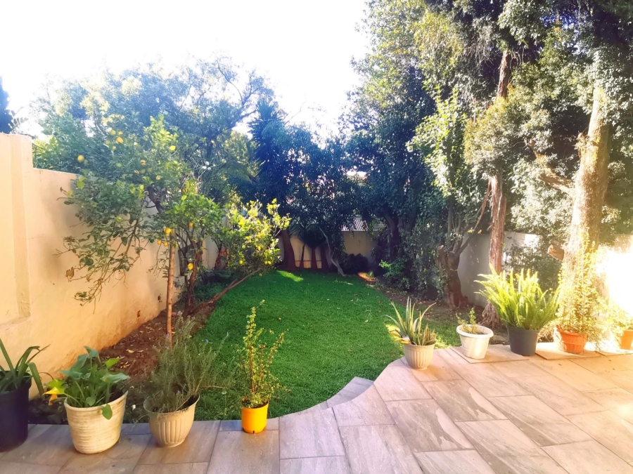 To Let 3 Bedroom Property for Rent in Edenburg Gauteng