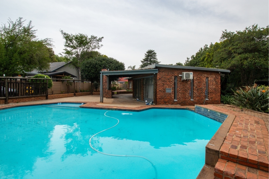 4 Bedroom Property for Sale in Wierda Park Gauteng
