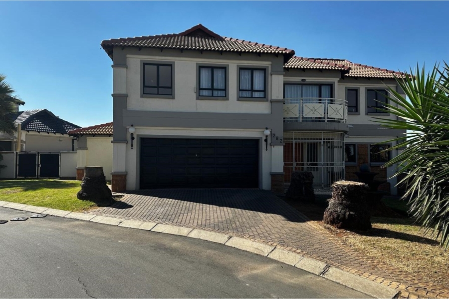 To Let 3 Bedroom Property for Rent in Sunair Park Gauteng