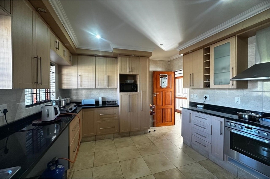 To Let 3 Bedroom Property for Rent in Sunair Park Gauteng