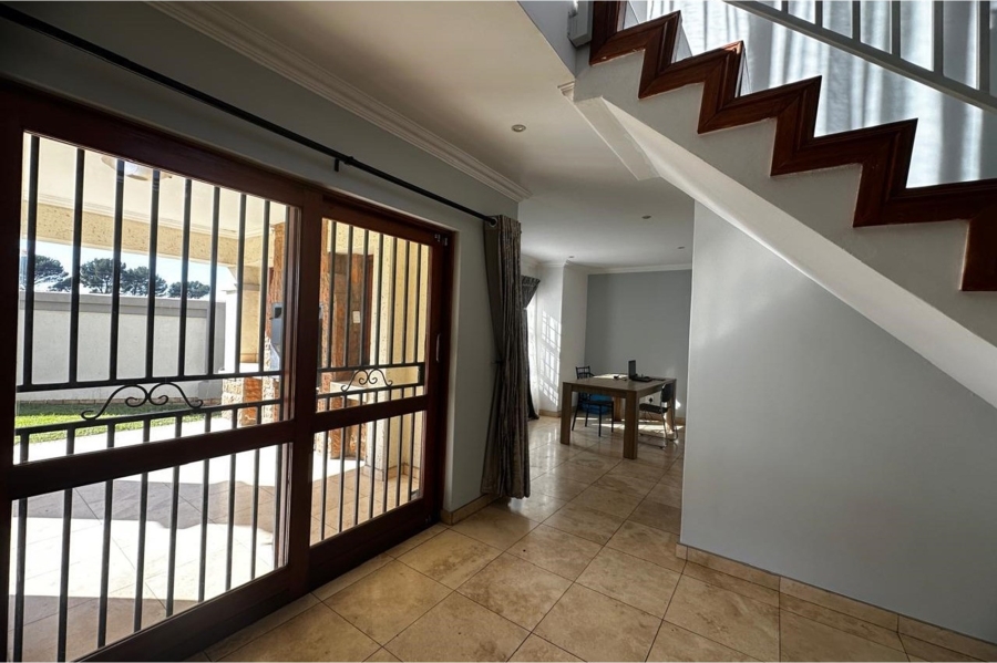 To Let 3 Bedroom Property for Rent in Sunair Park Gauteng