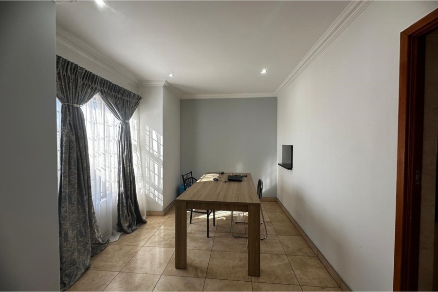 To Let 3 Bedroom Property for Rent in Sunair Park Gauteng