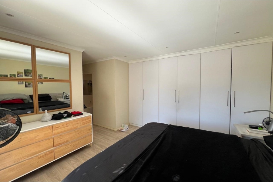 To Let 3 Bedroom Property for Rent in North Riding Gauteng