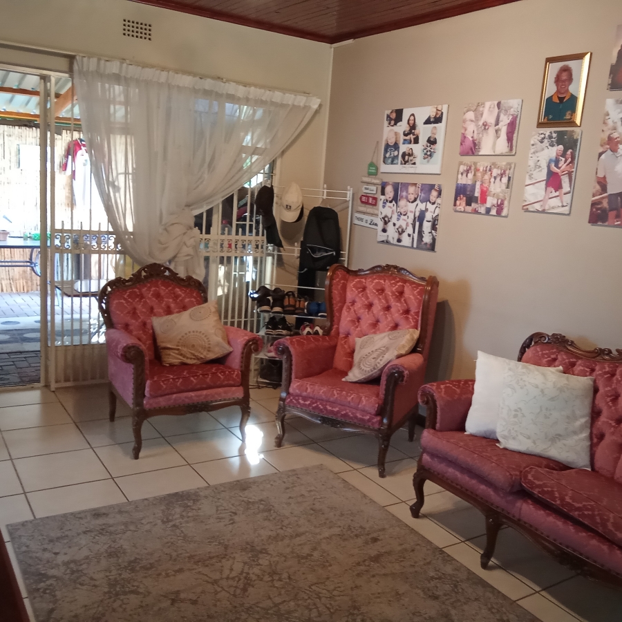 3 Bedroom Property for Sale in Breaunanda Gauteng