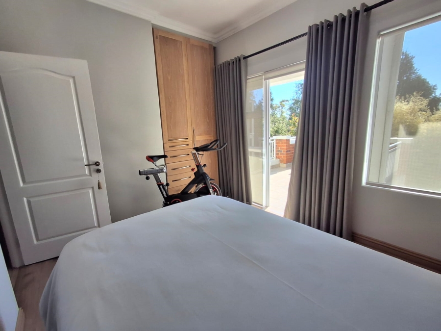 2 Bedroom Property for Sale in Greenstone Hill Gauteng