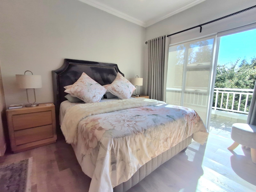 2 Bedroom Property for Sale in Greenstone Hill Gauteng