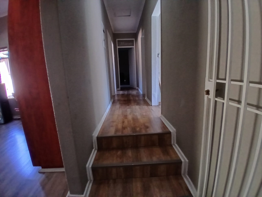 4 Bedroom Property for Sale in Randhart Gauteng