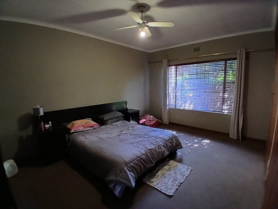 4 Bedroom Property for Sale in Randhart Gauteng