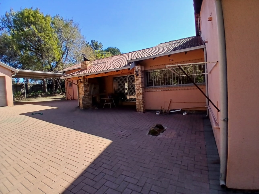 4 Bedroom Property for Sale in Randhart Gauteng