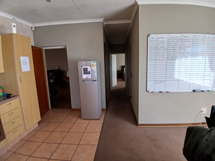 4 Bedroom Property for Sale in Randhart Gauteng