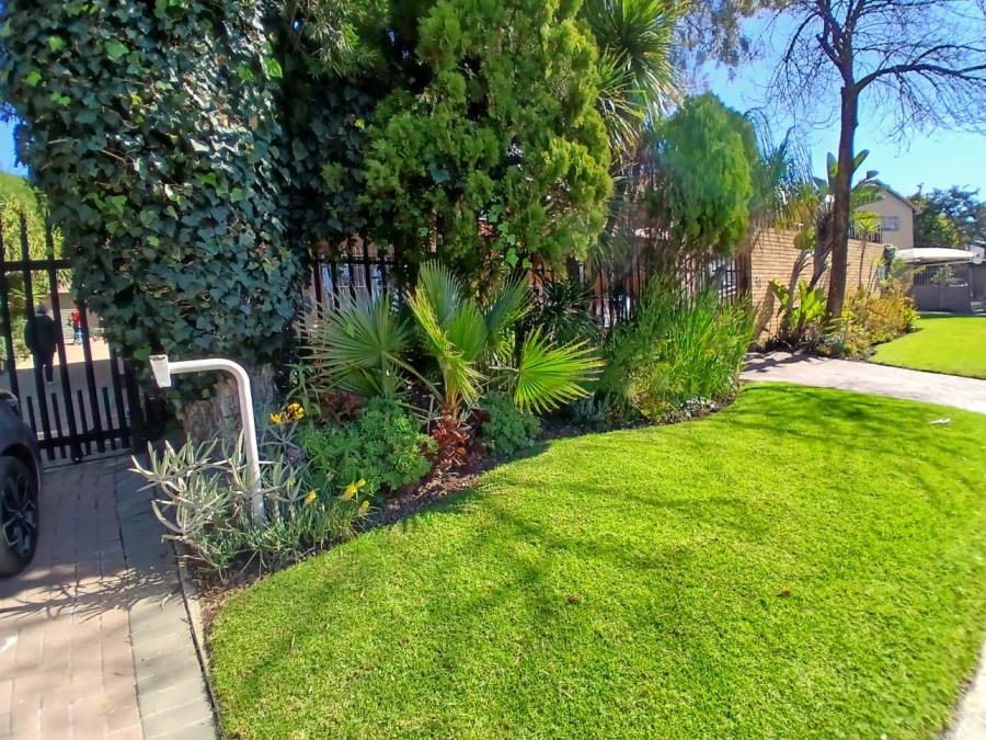 4 Bedroom Property for Sale in Randhart Gauteng