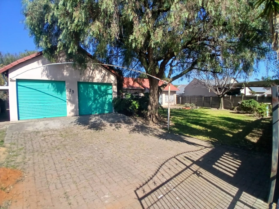 3 Bedroom Property for Sale in Brackendowns Gauteng