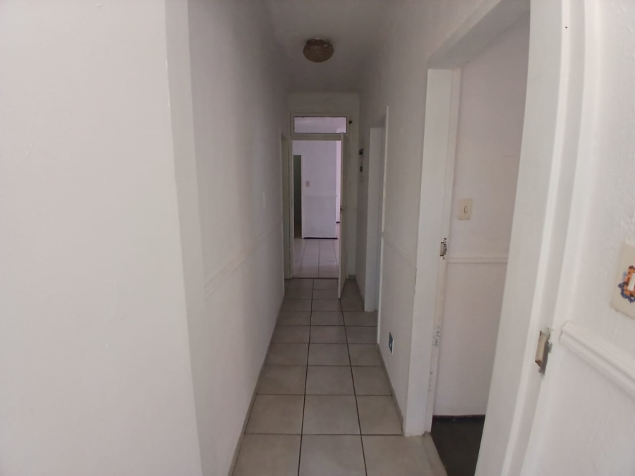 3 Bedroom Property for Sale in Brackendowns Gauteng