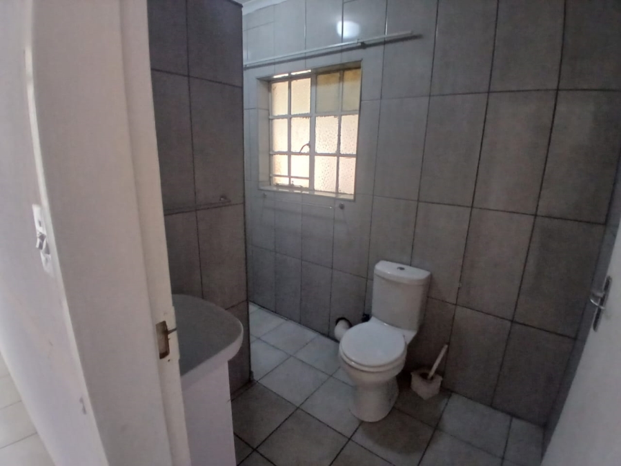 3 Bedroom Property for Sale in Brackendowns Gauteng