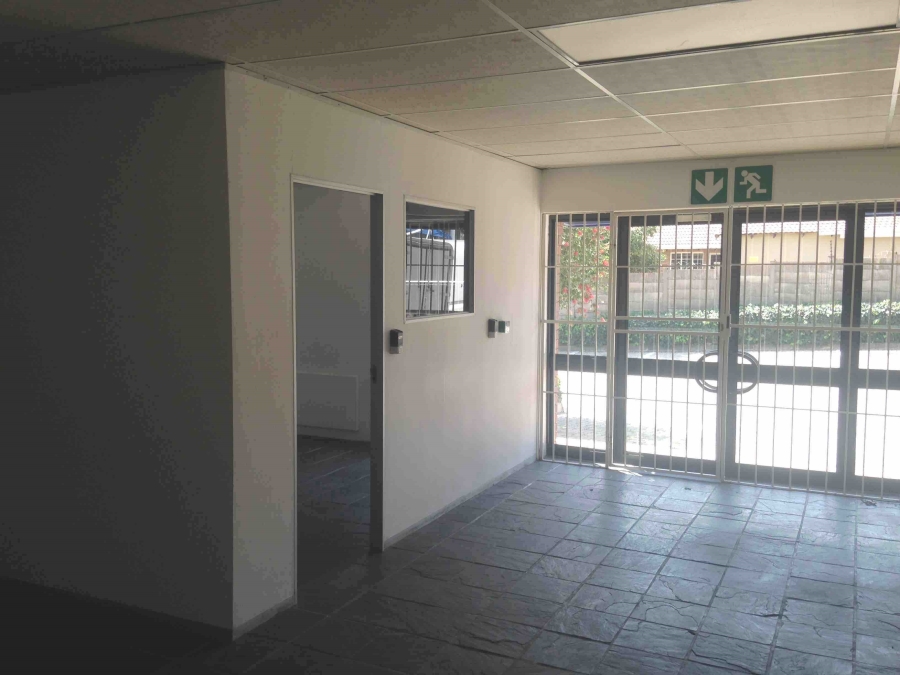Commercial Property for Sale in Strijdom Park Gauteng