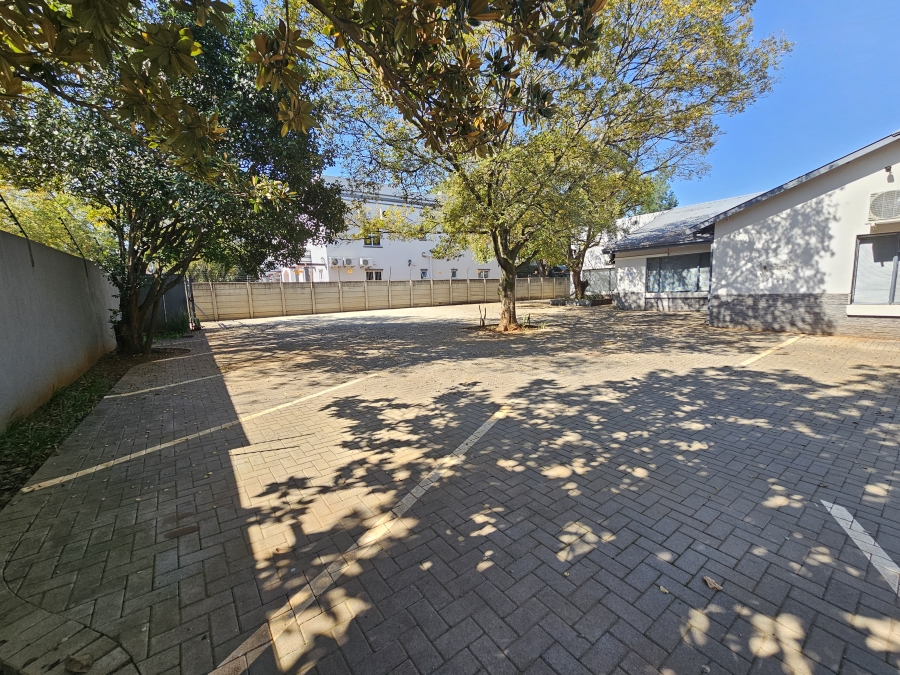 To Let commercial Property for Rent in Clubview Gauteng