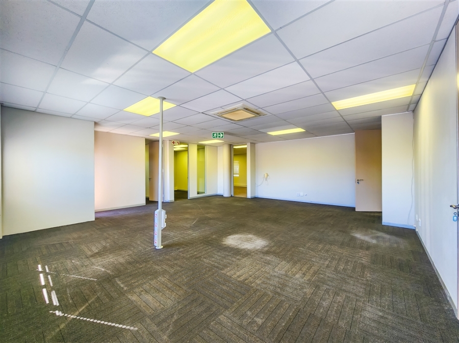 To Let commercial Property for Rent in Fourways Gauteng
